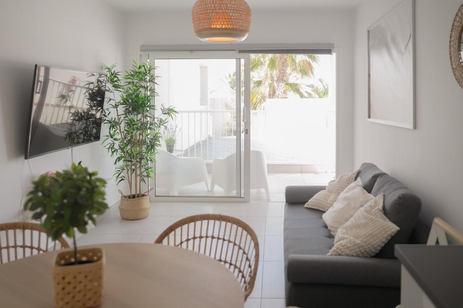 Precioso Apartamento En Complejo Con Piscina กอสตา เตกีสเซ ภายนอก รูปภาพ