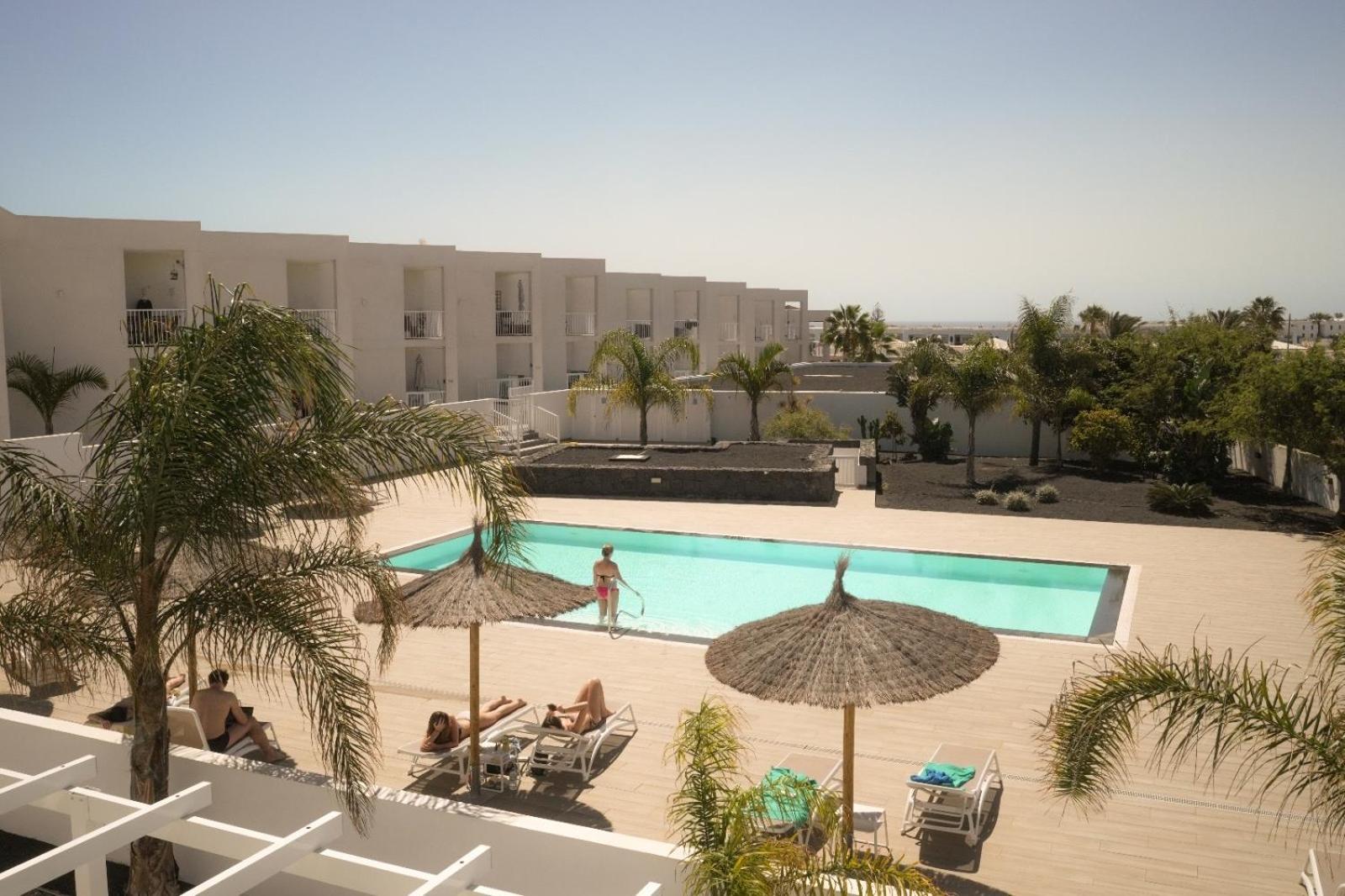 Precioso Apartamento En Complejo Con Piscina กอสตา เตกีสเซ ภายนอก รูปภาพ